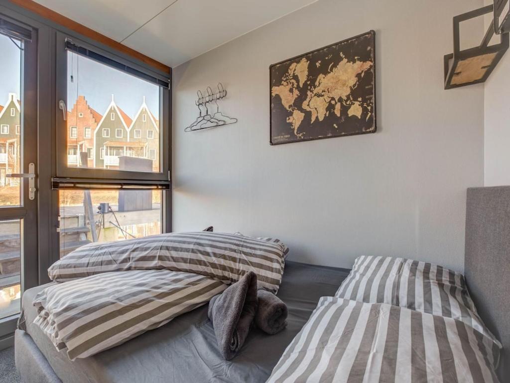 ホテル Modern Houseboat In Marina Of フォーレンダム エクステリア 写真